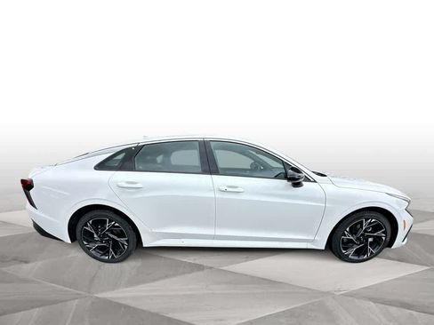 Certified 2026 Kia K5 GT-Line FWD image 9
