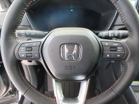 Used 2025 Honda CR-V Sport-L image 14