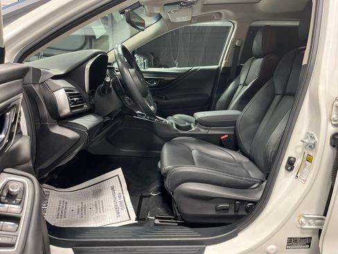 Used 2022 Subaru Outback Limited AWD/4WD image 12