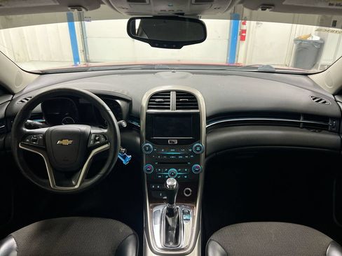 Used 2013 Chevrolet Malibu Eco w/ Power Convenience Package FWD image 10