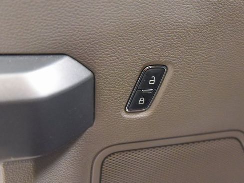 Used 2017 Ford F150 XLT w/ Equipment Group 302A Luxury image 17