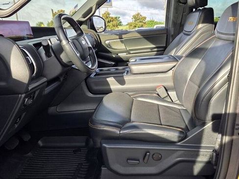 Certified 2025 Ford Expedition Tremor AWD/4WD image 5