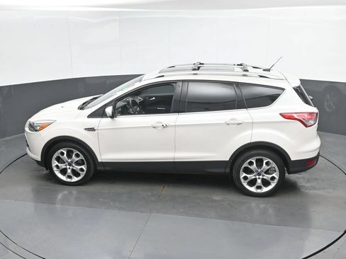 Used 2015 Ford Escape Titanium w/ Equipment Group 301A AWD/4WD image 39