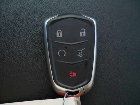 Certified 2025 Cadillac XT6 Sport image 29