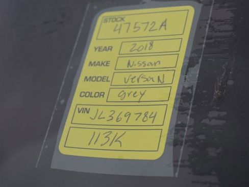 Used 2018 Nissan Versa Note SV FWD image 14