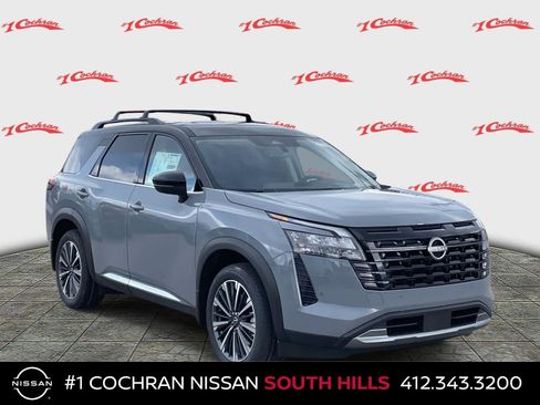 New 2026 Nissan Pathfinder Platinum image 1