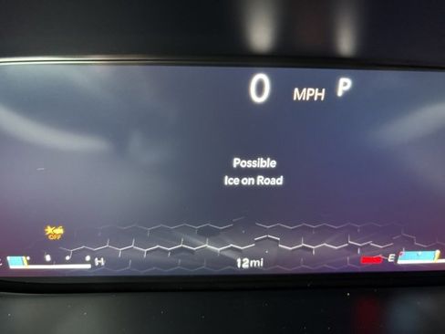 New 2026 Jeep Compass Limited w/ Sun, Sound & Navigation Group image 3