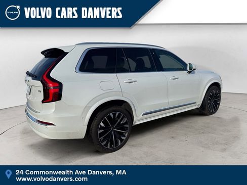 New 2025 Volvo XC90 T8 Ultra w/ Protection Package Premier image 6