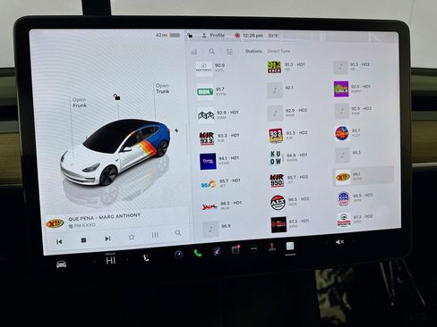 Used 2023 Tesla Model 3 Standard Range image 25