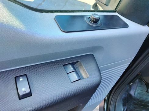 Used 2016 Ford F250 XL w/ Power Equipment Group image 20