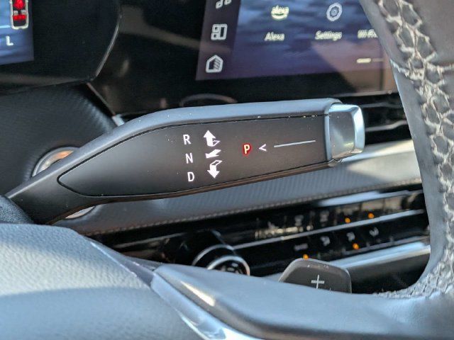 Used 2025 Chevrolet Equinox LT w/ Safety and Technology Package FWD image 22