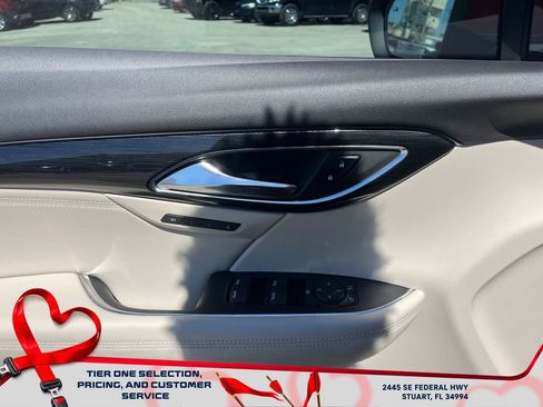 Used 2023 Buick Envision Essence image 22