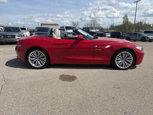 Used 2011 BMW Z4 sDrive35i RWD image 6