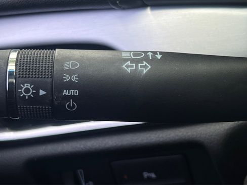 Used 2014 Cadillac ATS Luxury w/ Sun And Sound Package image 25