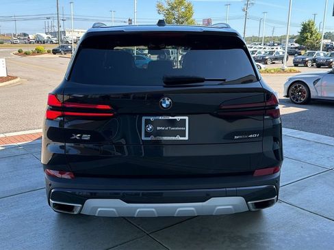 Used 2025 BMW X5 sDrive40i w/ Climate Comfort Package image 5