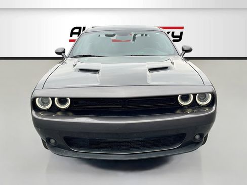 Used 2021 Dodge Challenger SXT w/ Blacktop Package RWD image 2