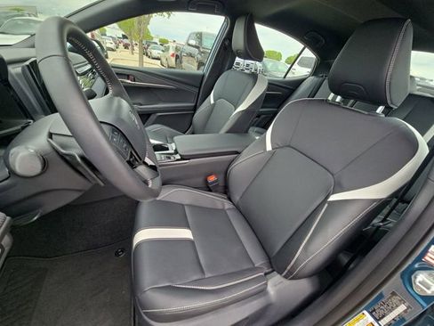 Used 2026 Toyota Camry SE w/ Convenience Package FWD image 15