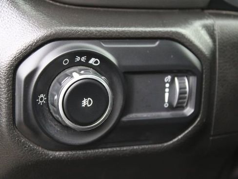 Used 2023 Jeep Wrangler Sport image 12