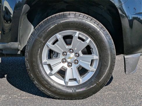 Used 2019 Chevrolet Colorado LT w/ LT Convenience Package image 10