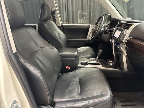 Used 2018 Toyota 4Runner Limited image 34