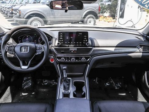 Used 2020 Honda Accord LX image 16