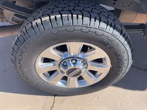 Used 2021 Ford F250 Platinum image 59