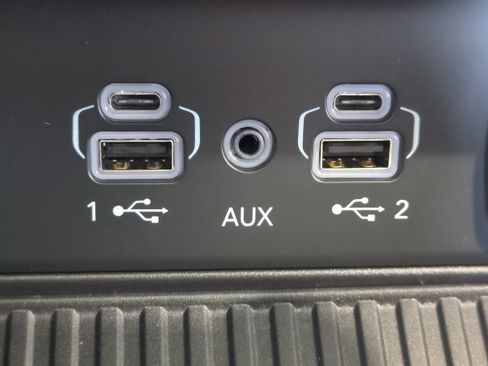 New 2026 Jeep Grand Cherokee Altitude image 25