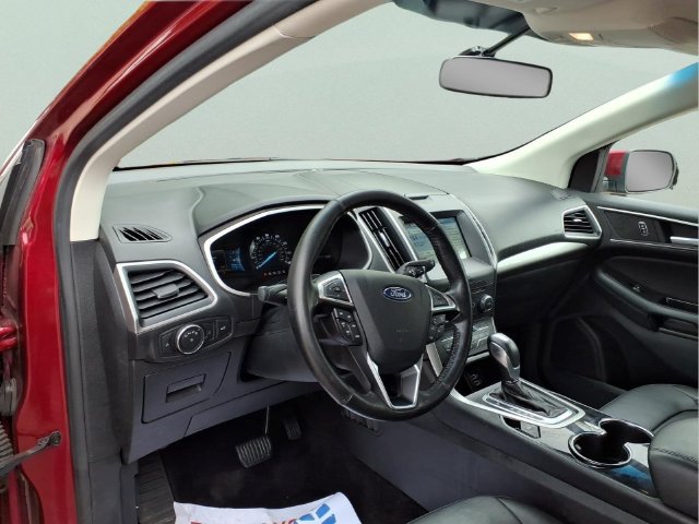 Used 2016 Ford Edge SEL w/ Equipment Group 201A AWD/4WD image 14