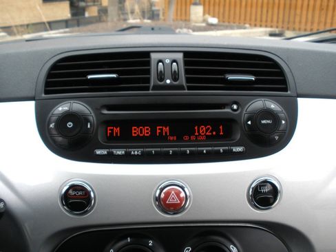 Used 2013 FIAT 500 Pop FWD image 32