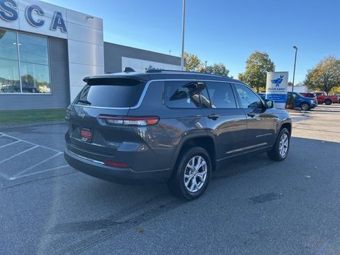 Used 2022 Jeep Grand Cherokee L Limited image 7