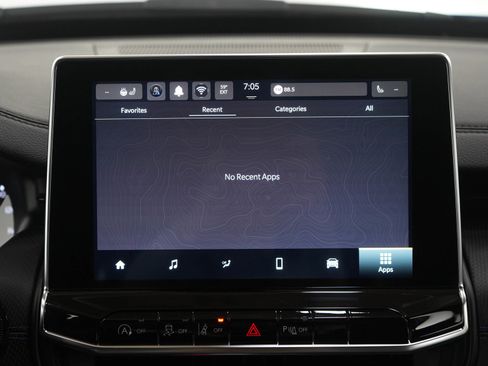 Used 2026 Jeep Compass Limited image 16