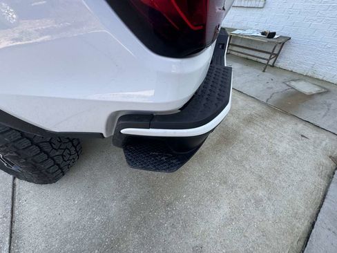 Used 2025 GMC Canyon AT4 w/ AT4 Premium Package image 27