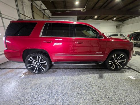 Used 2015 GMC Yukon Denali w/ Touring Package AWD/4WD image 3