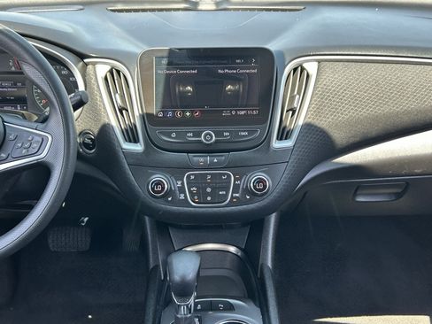 Certified 2024 Chevrolet Malibu LT FWD image 16