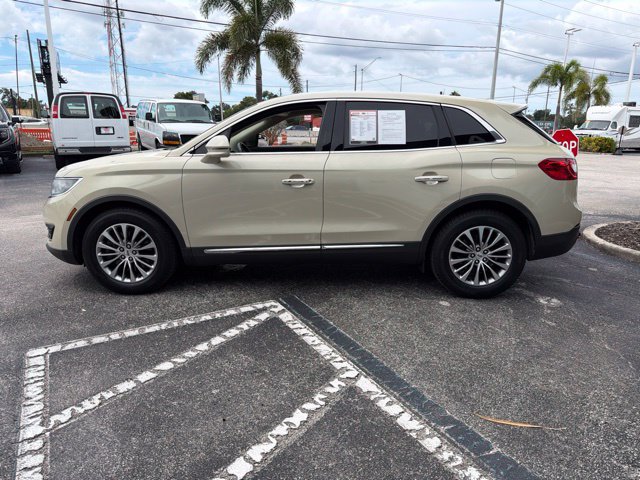 Used 2016 Lincoln MKX Select FWD image 4