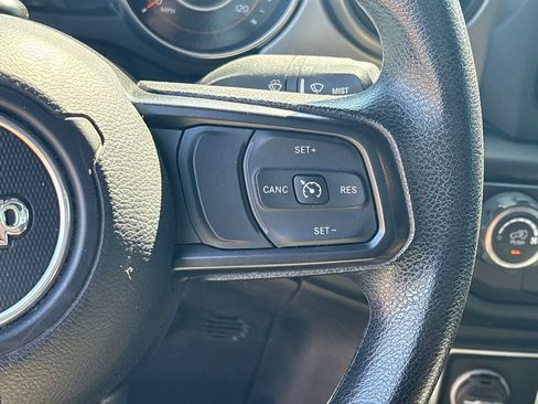 Used 2020 Jeep Wrangler Unlimited Sport AWD/4WD image 15