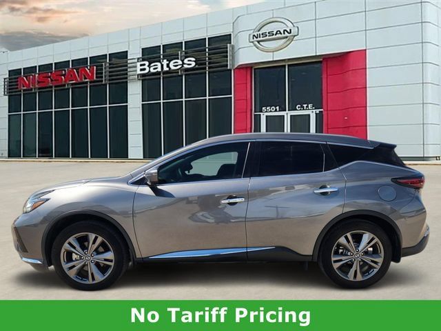 Used 2021 Nissan Murano Platinum w/ Cargo Package FWD image 3
