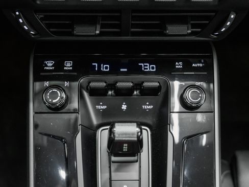 Used 2025 Porsche 911 Carrera image 24