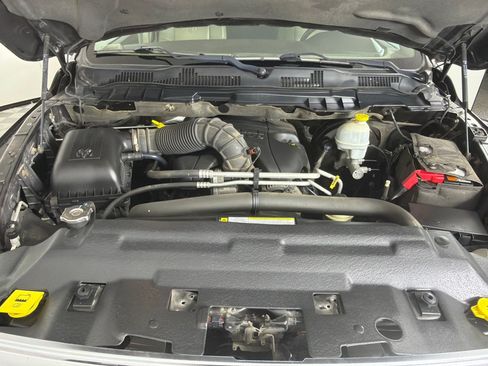 Used 2011 RAM 1500 Laramie AWD/4WD image 26