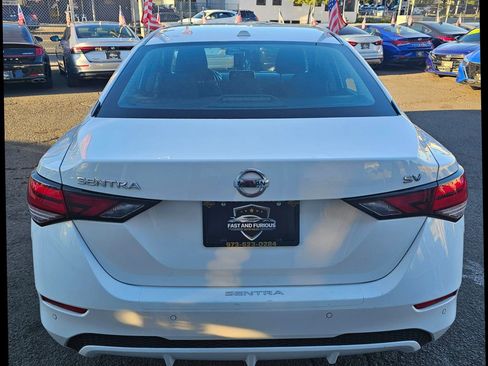 Used 2021 Nissan Sentra SV image 6