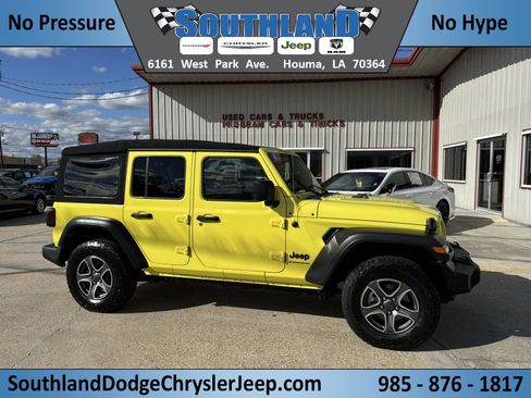 Used 2023 Jeep Wrangler Sport image 1
