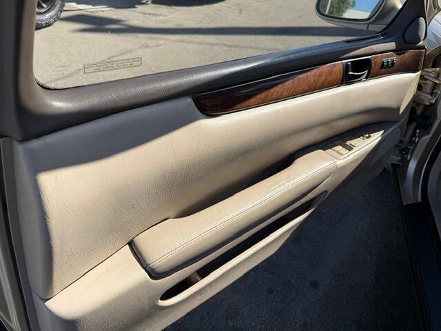 Used 1995 Lexus SC 400 Coupe RWD image 11