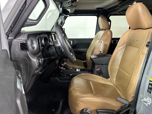 Used 2023 Jeep Wrangler Unlimited Sahara image 11