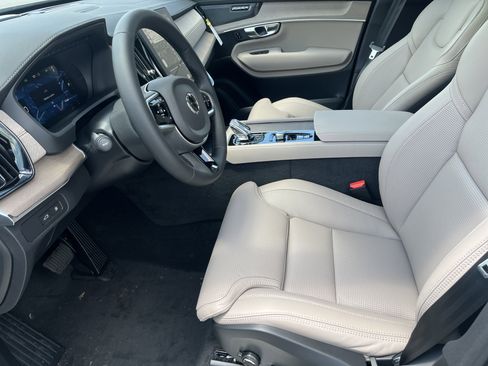 New 2026 Volvo XC90 T8 Ultra w/ Protection Package Premier AWD/4WD image 26