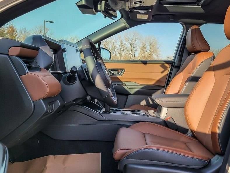 New 2026 Subaru Outback Touring AWD/4WD image 2