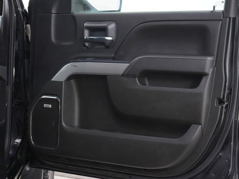 Used 2016 Chevrolet Silverado 1500 LTZ Z71 w/ LTZ Plus Package image 12