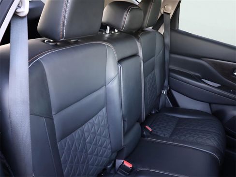 Used 2023 Nissan Murano Platinum image 14