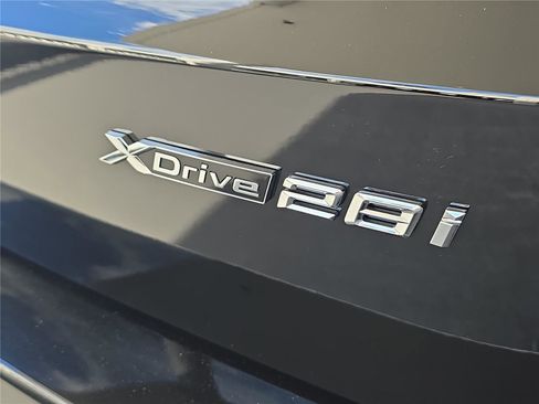 Certified 2025 BMW X1 xDrive28i w/ Convenience Package image 5