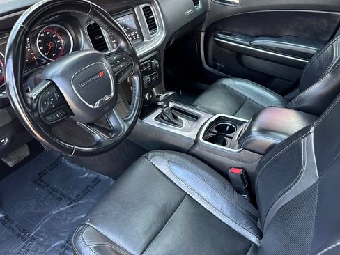 Used 2022 Dodge Charger SXT w/ Leather Interior Group RWD image 10