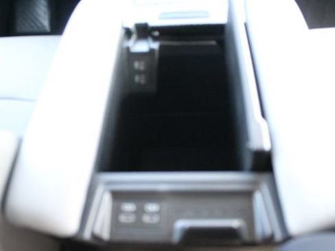 Certified 2026 Toyota Sienna XLE FWD image 48